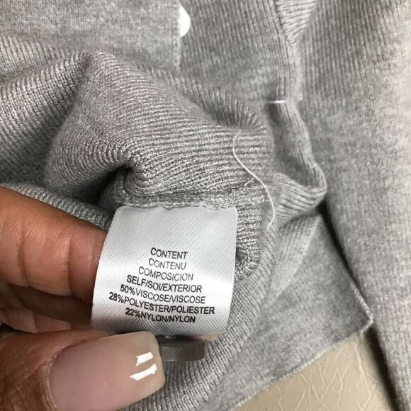 WAYF Womens Pullover Sweater Gray Heathered Long Sleeve Jewel Neck Button XS New - Picture 8 of 9